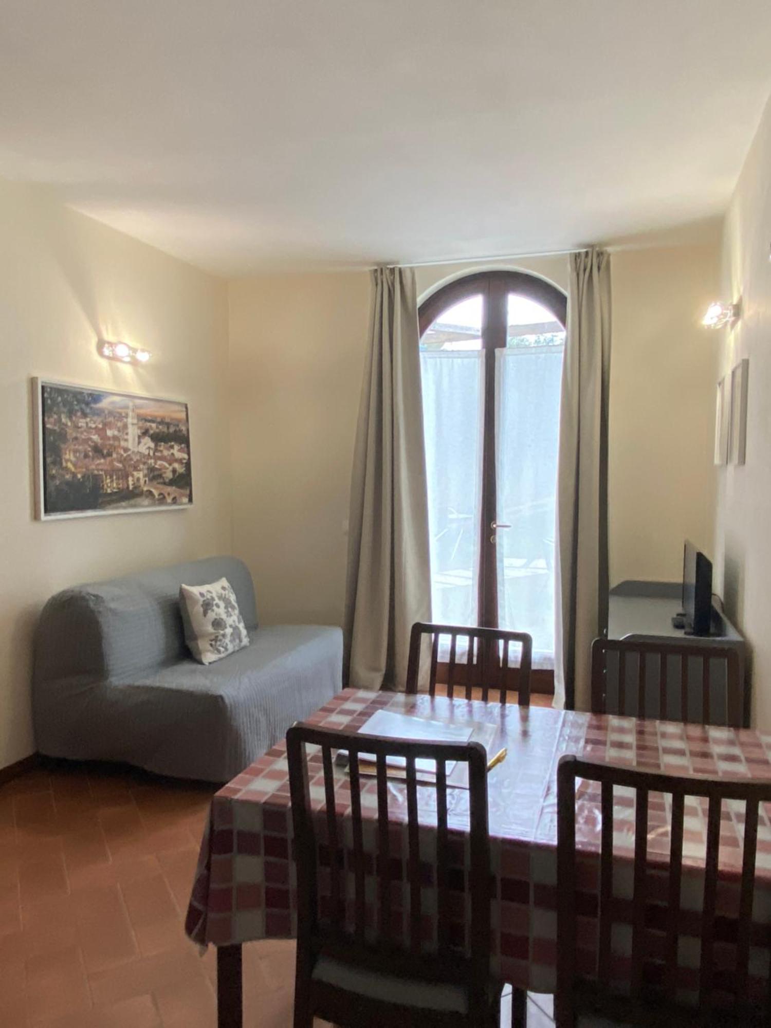 Residenza Cipressi E Olivi Apartman Verona Kültér fotó
